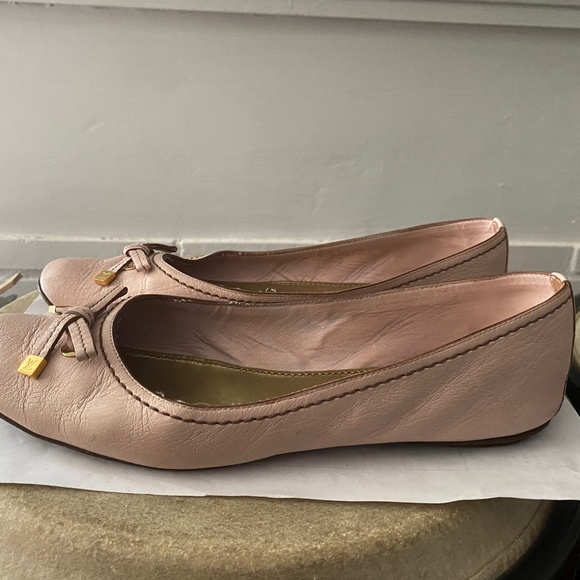 LOUIS VUITTON PINK LEATHER FLATS BALLET SHOES SIZE 38-8 ITALY BALLERINA LV - Picture 6 of 9
